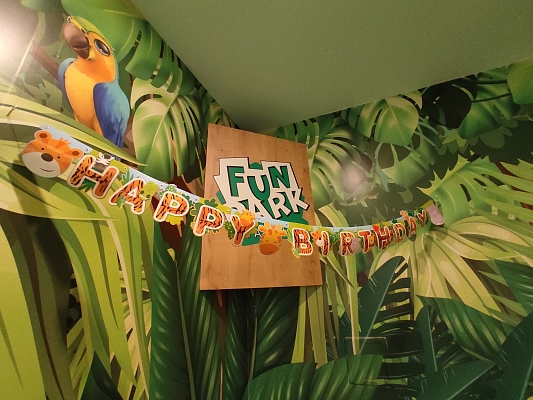 Narozeninové místnosti