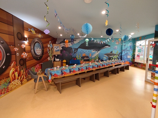 Narozeninové místnosti